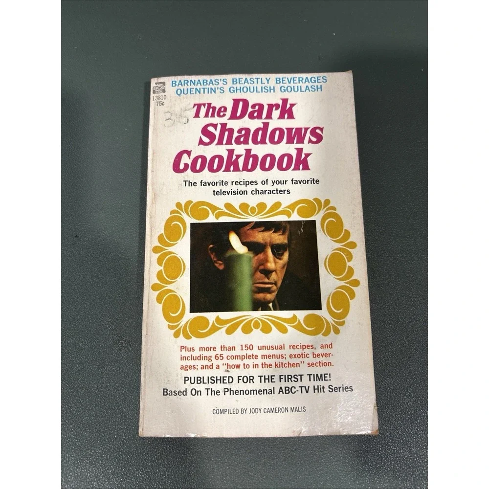 Vintage 70s The Dark Shadows Cookbook Jody Cameron Malis TV Horror First Edition